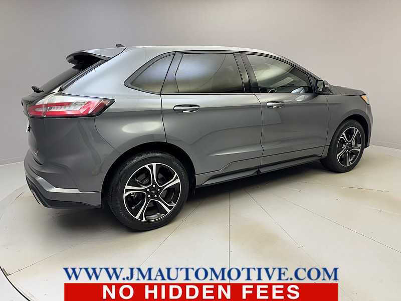 2022 Ford Edge ST