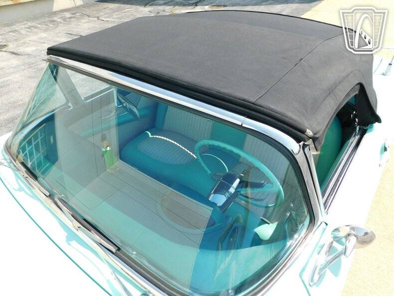 1955 Ford Thunderbird