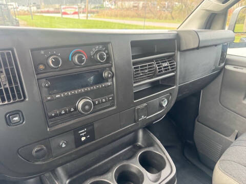 2018 GMC Savana 2500