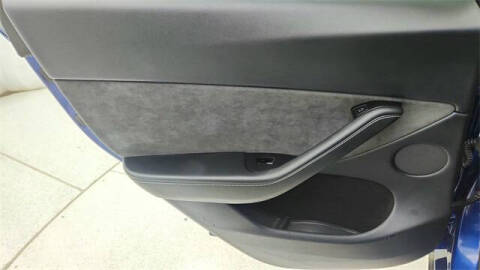 2025 Tesla Model Y Long Range