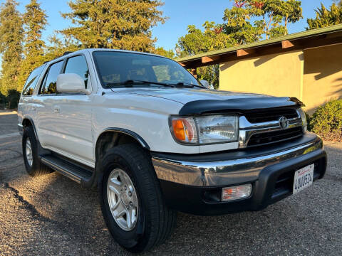 2002 Toyota 4Runner SR5