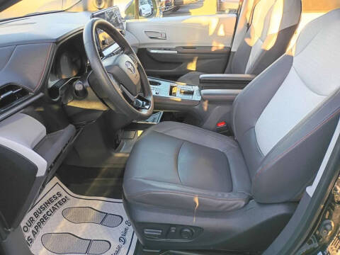 2022 Toyota Sienna XSE 7-Passenger