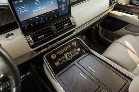 2023 Lincoln Navigator Reserve