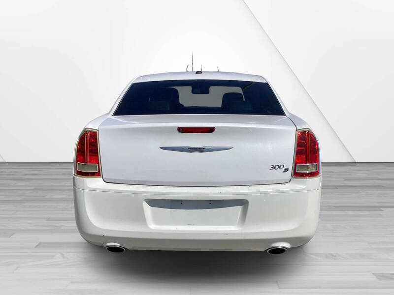 2013 Chrysler 300 S
