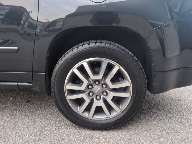 2014 GMC Acadia Denali