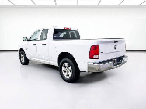 2024 RAM 1500 Classic SLT