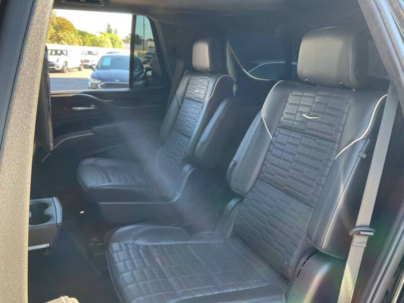 2022 Cadillac Escalade Sport Platinum