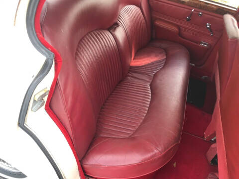 1967 Jaguar Mark II  3.8L S type