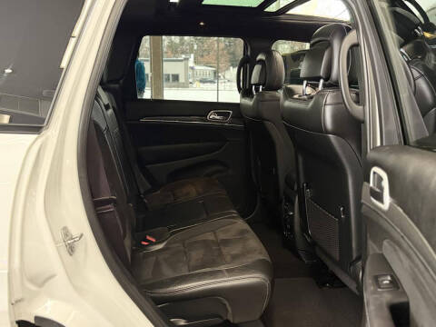 2020 Jeep Grand Cherokee SRT