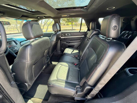 2016 Ford Explorer Sport