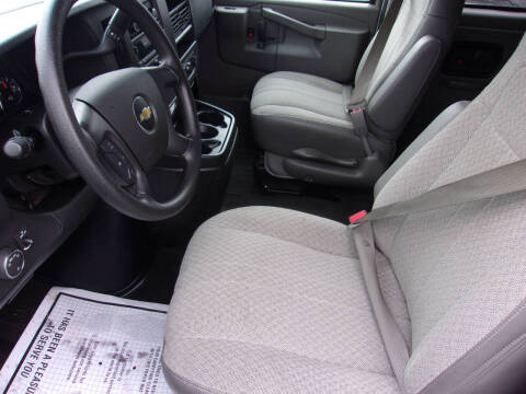 2016 Chevrolet Express LT 3500