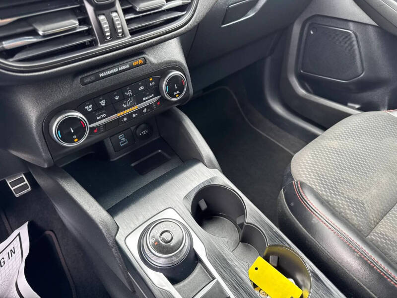 2023 Ford Escape ST-Line