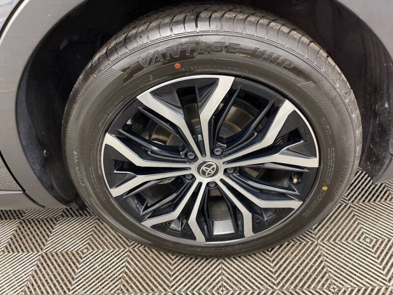 2024 Toyota Crown XLE