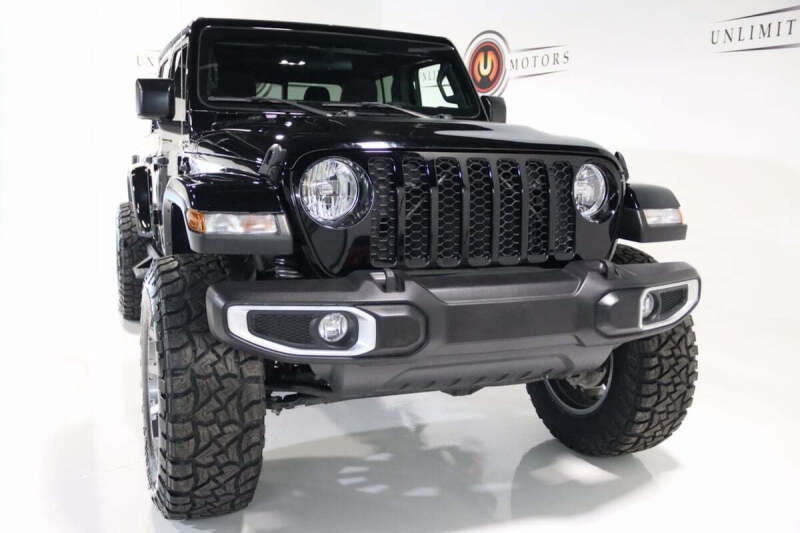 2023 Jeep Gladiator Sport S