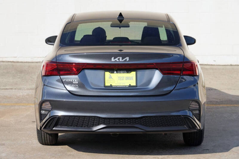 2023 Kia Forte LX