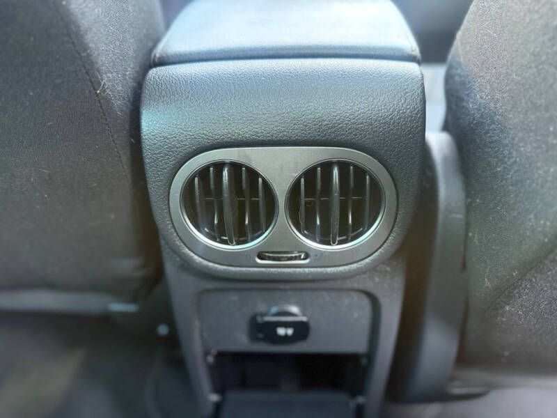 2009 Volkswagen Tiguan SE 4Motion