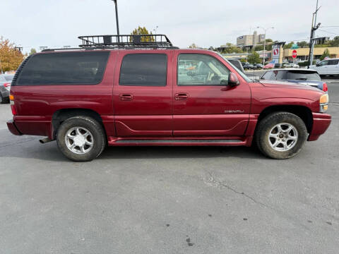 2003 GMC Yukon XL Denali