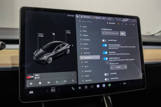 2019 Tesla Model 3 Standard Range Plus