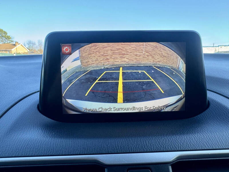 2017 Mazda MAZDA3 Touring