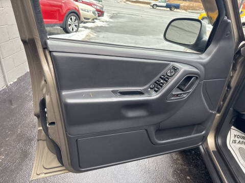 2004 Jeep Grand Cherokee Laredo