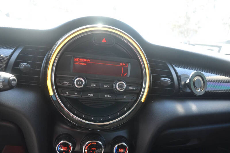 2015 MINI Hardtop 2 Door Cooper S