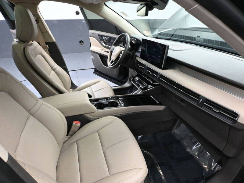 2024 Lincoln Corsair Premiere