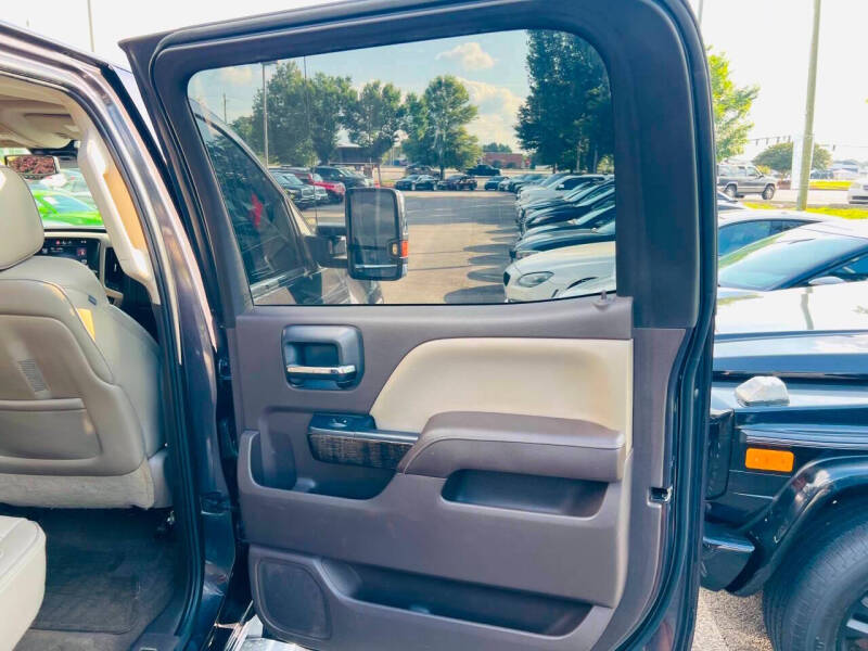 2015 GMC Sierra 2500HD Denali