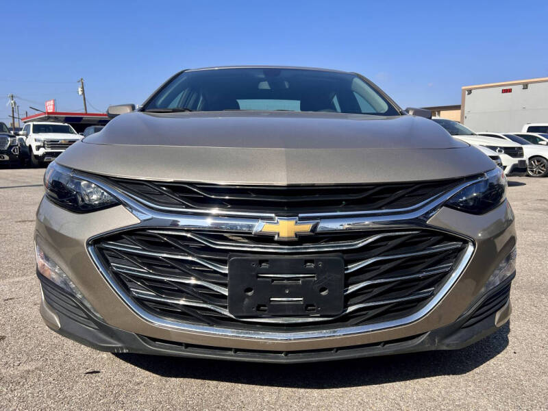 Used 2022 Chevrolet Malibu 1LT with VIN 1G1ZD5ST9NF158754 for sale in Garland, TX