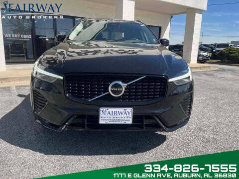 2023 Volvo XC60 B5 Plus Dark Theme