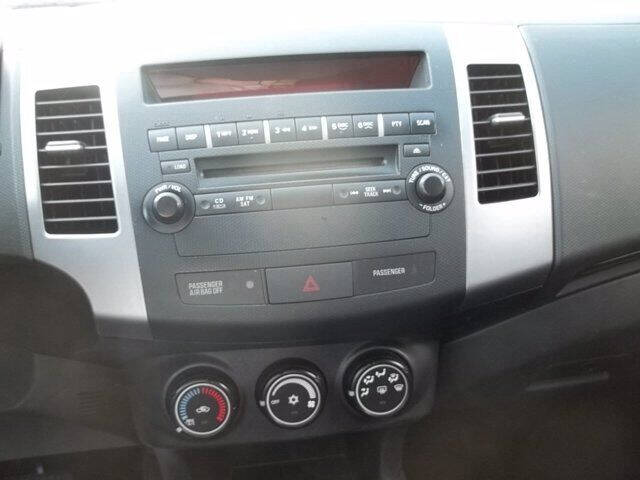 2008 Mitsubishi Outlander LS