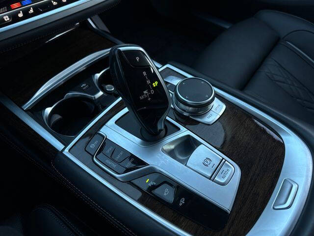 2020 BMW 7 Series 740i