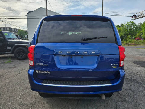 2013 Dodge Grand Caravan Crew