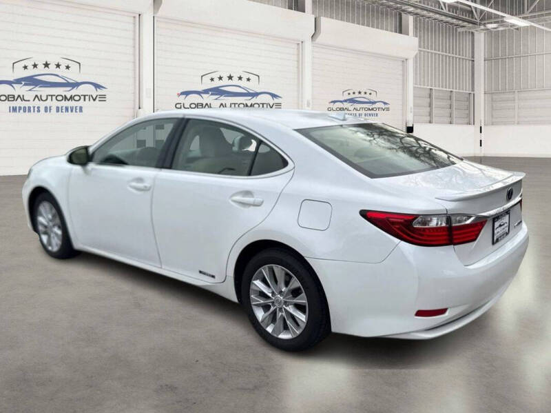 2014 Lexus ES 300h