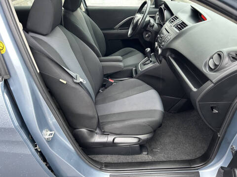 2013 Mazda MAZDA5 Sport