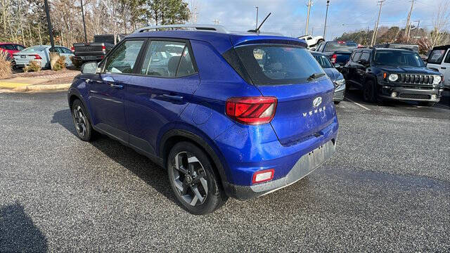 2023 Hyundai Venue SEL
