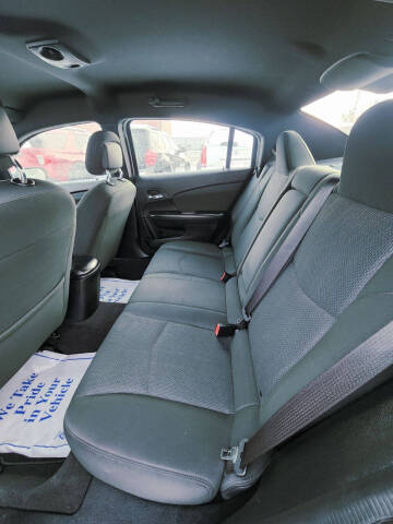 2012 Chrysler 200 Touring