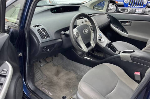 2013 Toyota Prius Two