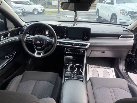 2022 Kia K5 LXS