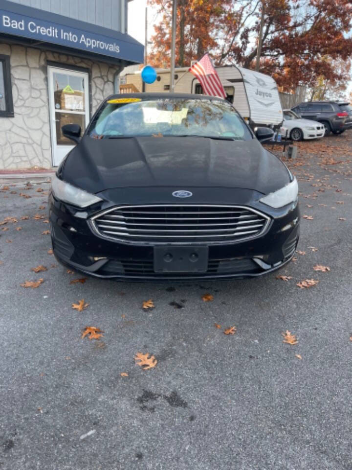 2019 Ford Fusion Hybrid for sale at J&B Auto Group in Bristol, TN