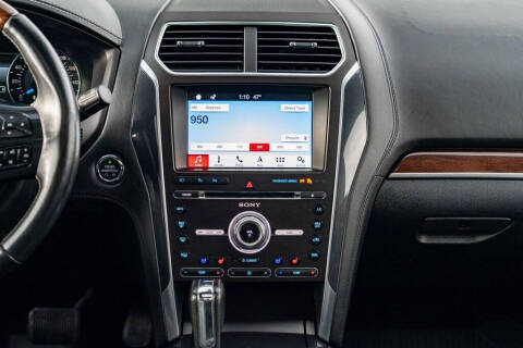 2017 Ford Explorer Platinum