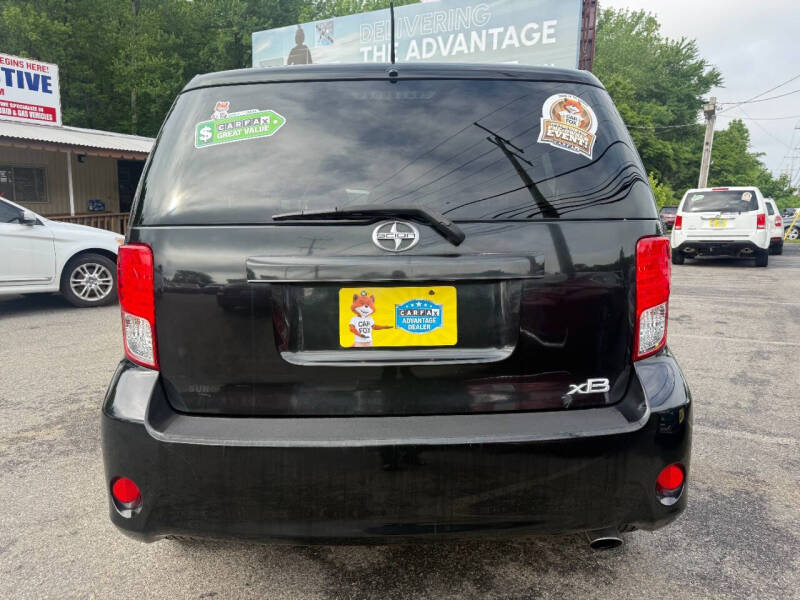 2012 Scion xB Release Series 9.0