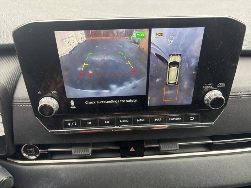 2023 Mitsubishi Outlander SE