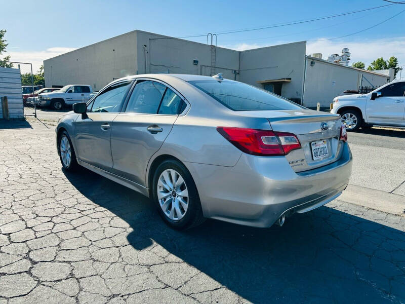 2016 Subaru Legacy 2.5i Premium photo 8