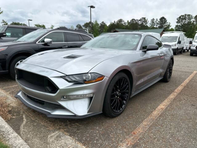 2022 Ford Mustang EcoBoost Premium