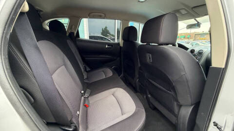 2012 Nissan Rogue SV