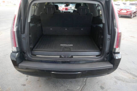 2017 Cadillac Escalade ESV Premium Luxury