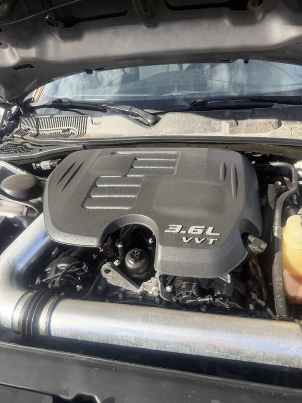 2018 Dodge Challenger SXT Plus