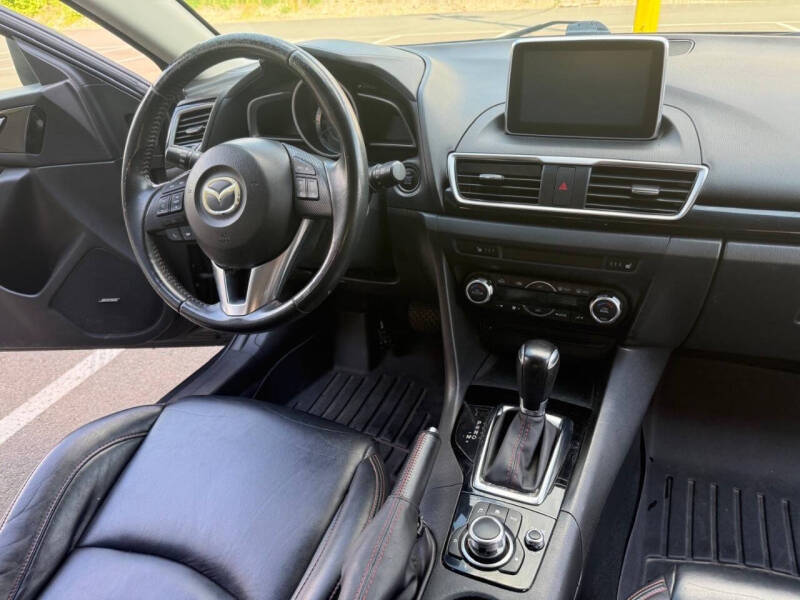 2016 Mazda MAZDA3 i Grand Touring