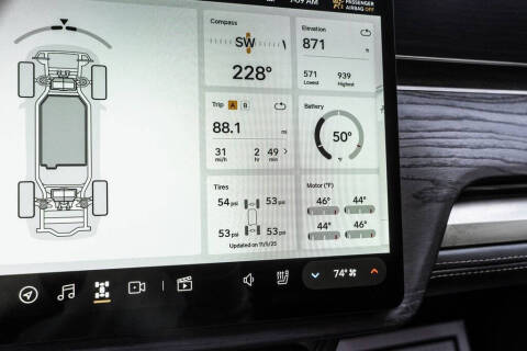 2023 Rivian R1T Adventure