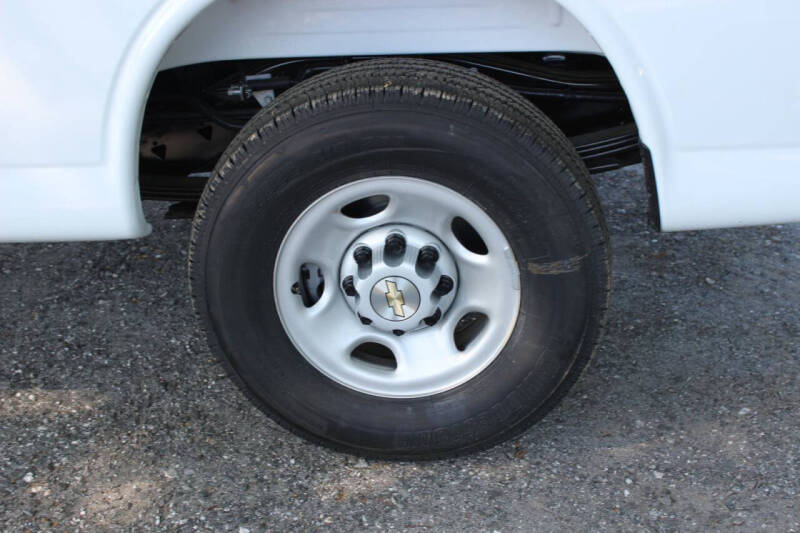 2026 Chevrolet Express 2500